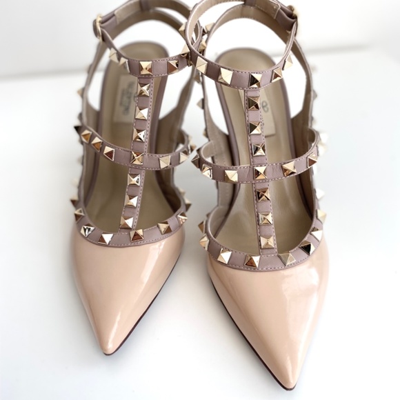 VALENTINO GARAVANI Rockstud Patent Leather Strap Pumps - Picture 11 of 11